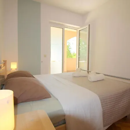 Iko 1 In Mit Terrasse Lejlighed Poreč
